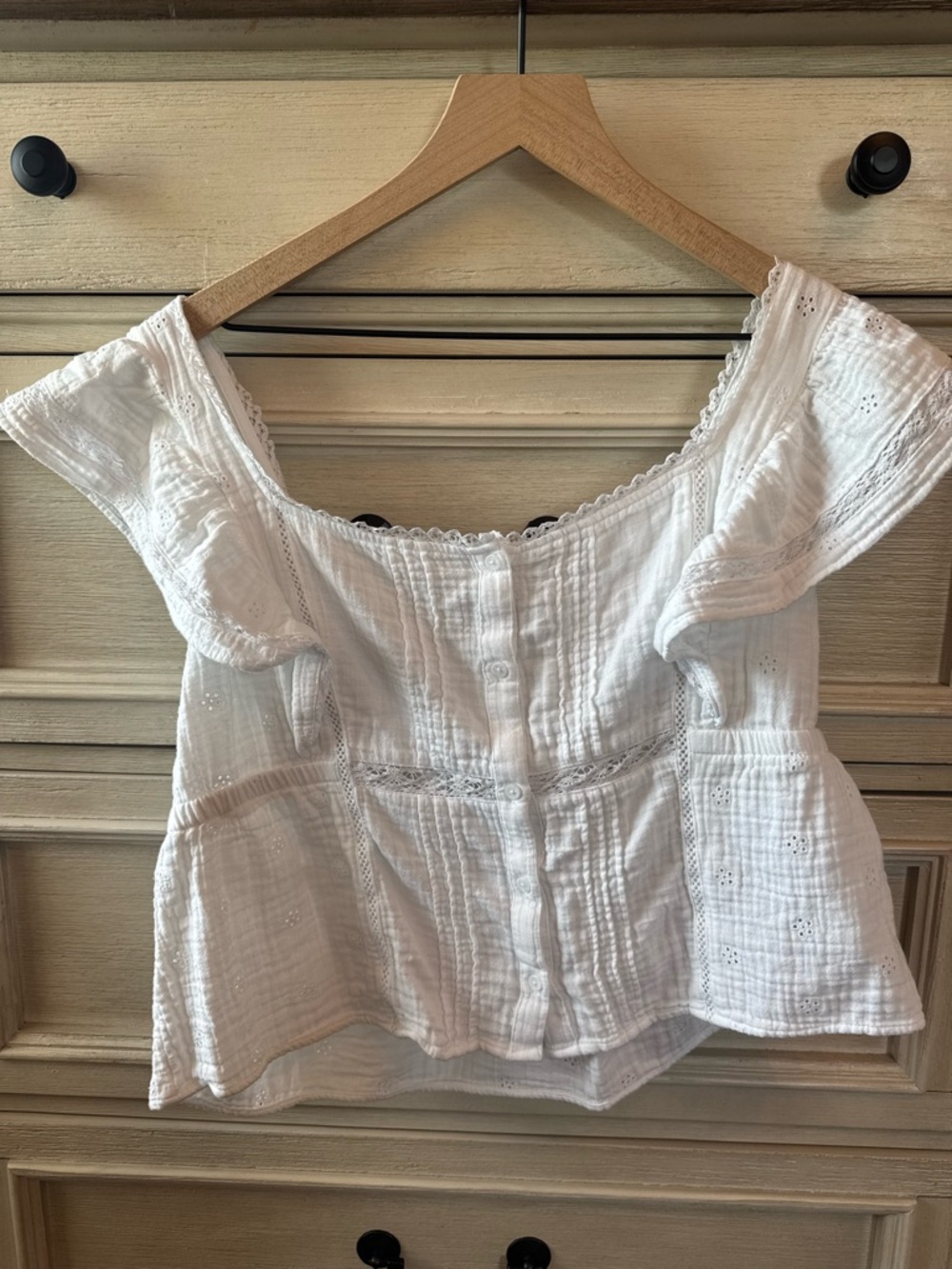 AERIE White Cotton Eyelet Button-Front Peplum Top